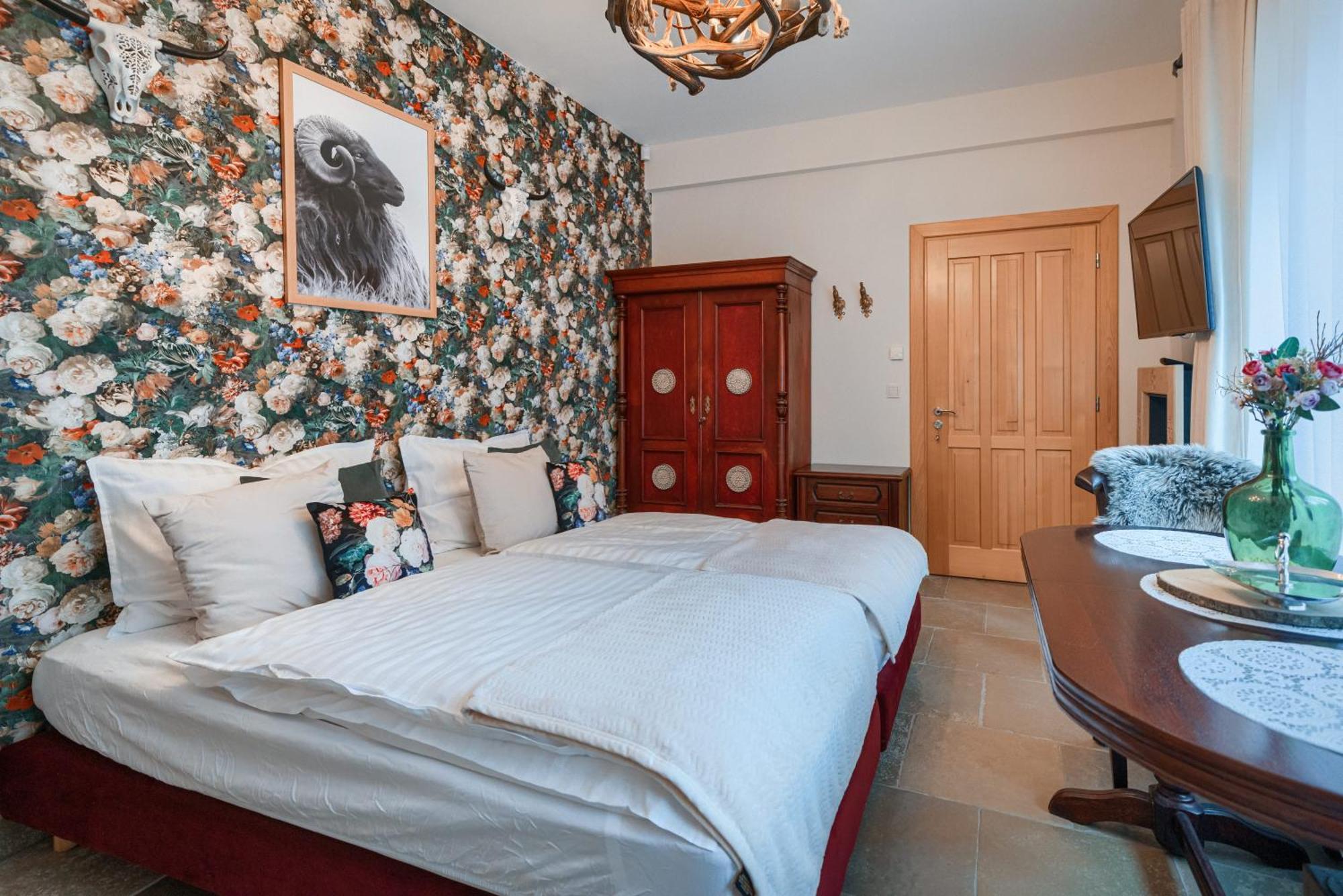 Rich Witch Villa&Spa Kościelisko Oda fotoğraf